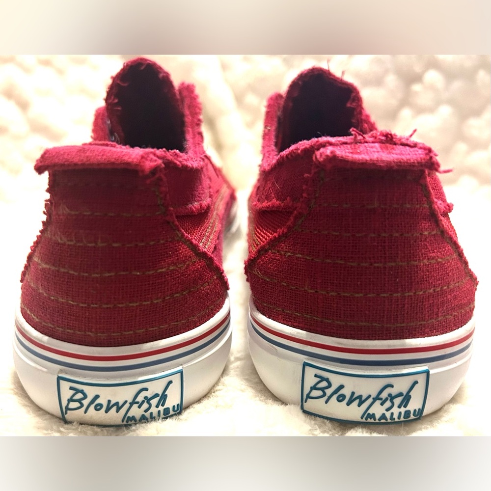 Blowfish Malibu100% cotton Red Slip-On no lace up canvas Sneaker women’s size 9 - Picture 9 of 10